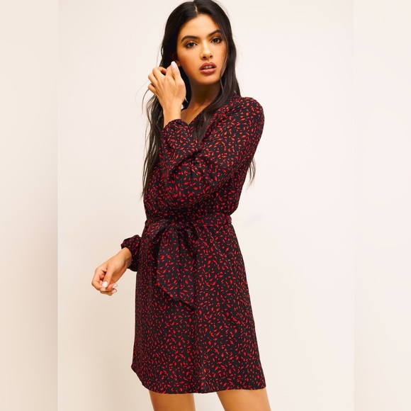 NWT Faux Wrap Dynamite Dress - Picture 1 of 4